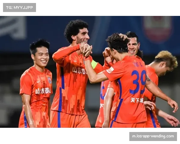 边路渗透与传中战术复兴 罗宾逊等边后卫贡献大量助攻